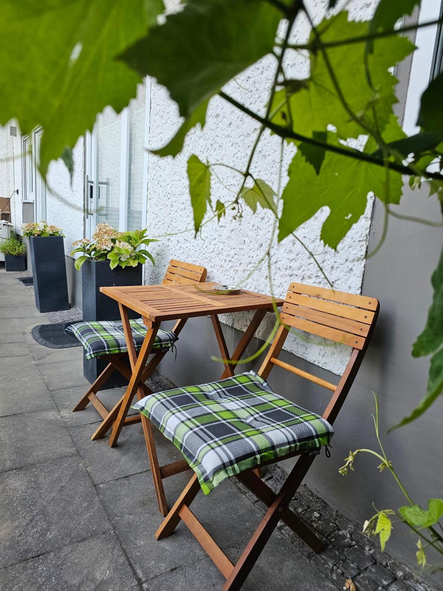 Gruene Stadtrandidylle - 22 Min Bis Potsdamer Platz Appartement
